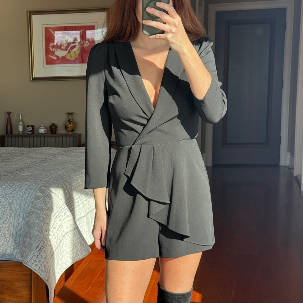 Deep V Collared Mini Romper